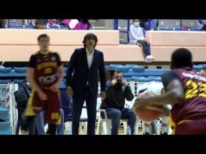 Alberto Fenoy ayudará a Javier Malla como segundo entrenador de UDEA