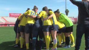 El Algeciras C.F. oficializa la llegada de Diego Esteban y la fusión con el Algeciras Femenino