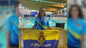 Las infantiles del Club de Natación Ciudad de Algeciras ponen el broche final a la temporada